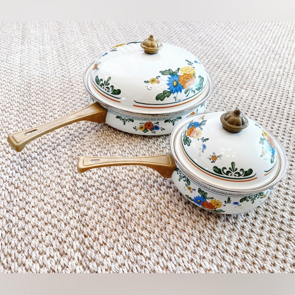 Vintage 1960s Asta Kamenstein Style Floral Enamel & Brass Cookware Set - Picture 2 of 14